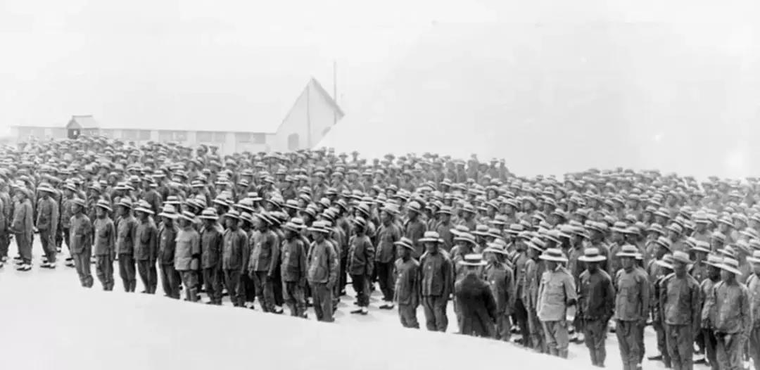 百年前的中国受尽列强欺凌资料,100年前的中国劳工真实影像