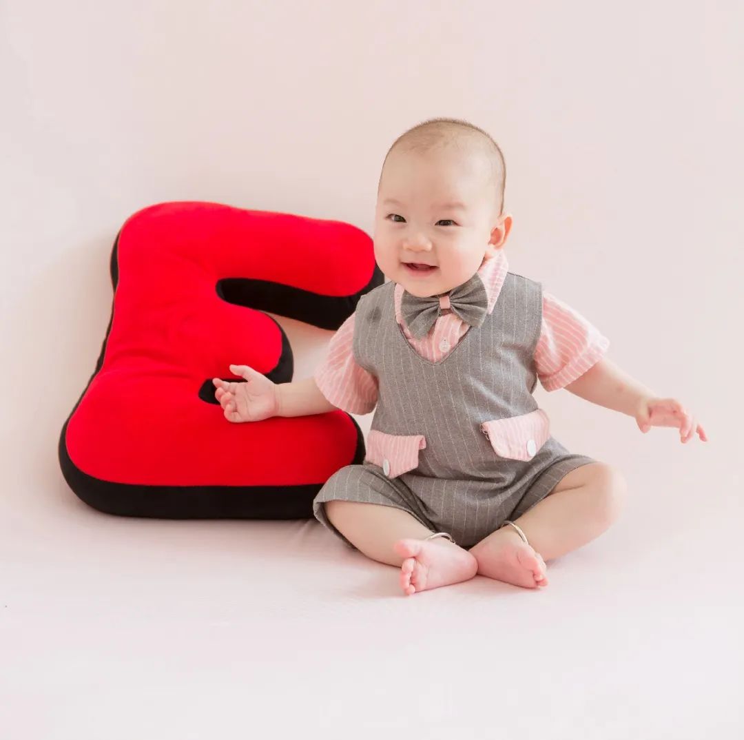 南宁宝宝半岁亲子照,南宁宝宝照摄影推荐