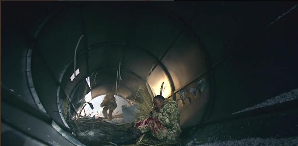 75岁老头被狼群追杀徒手大战狼群,放羊老汉遭遇狼群