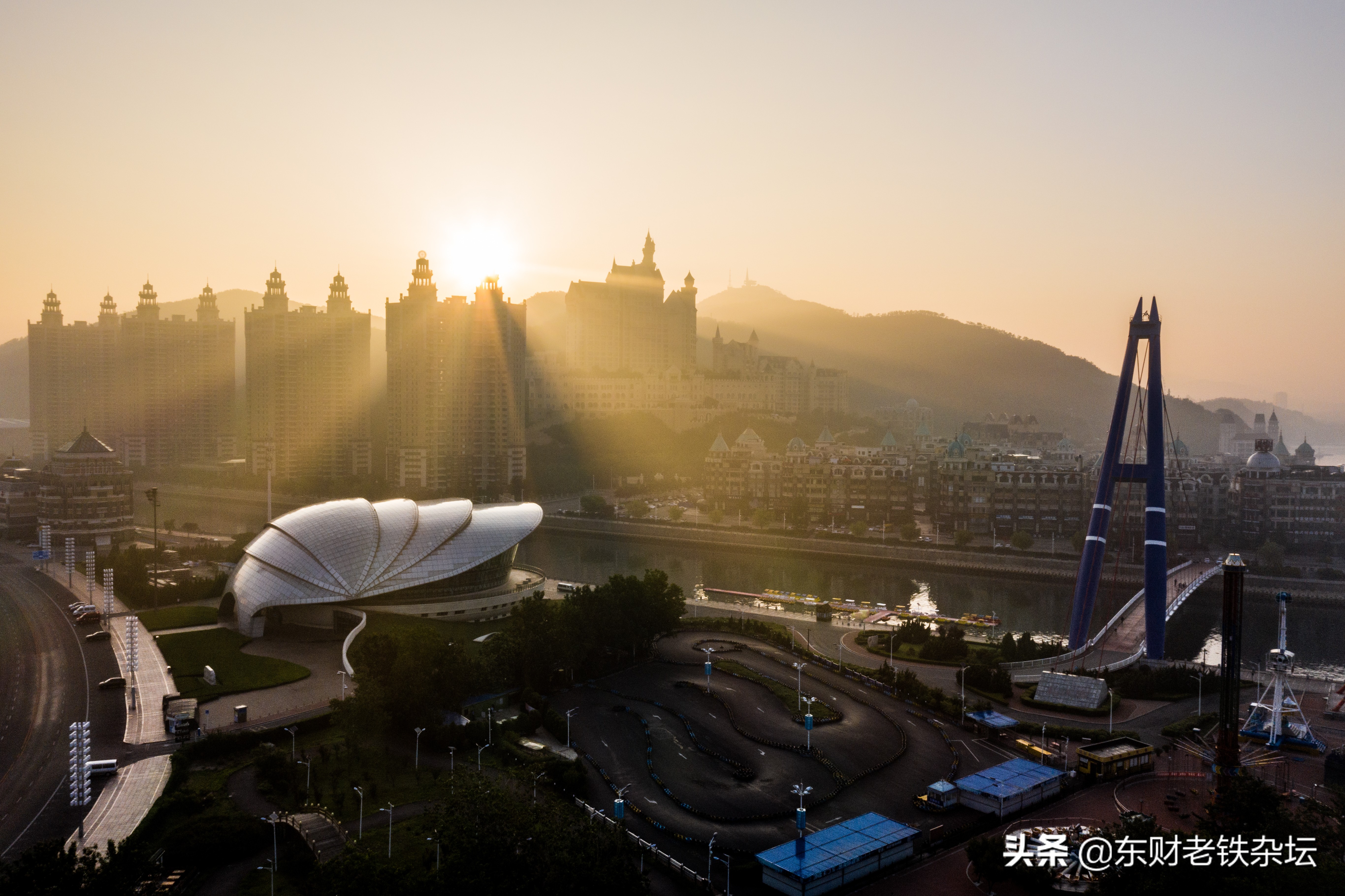 大连星海广场喷泉夜景航拍超清,航拍大连星海广场高清视频