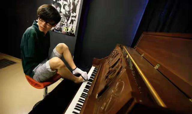 断臂王子刘伟,断臂王子刘伟完整版