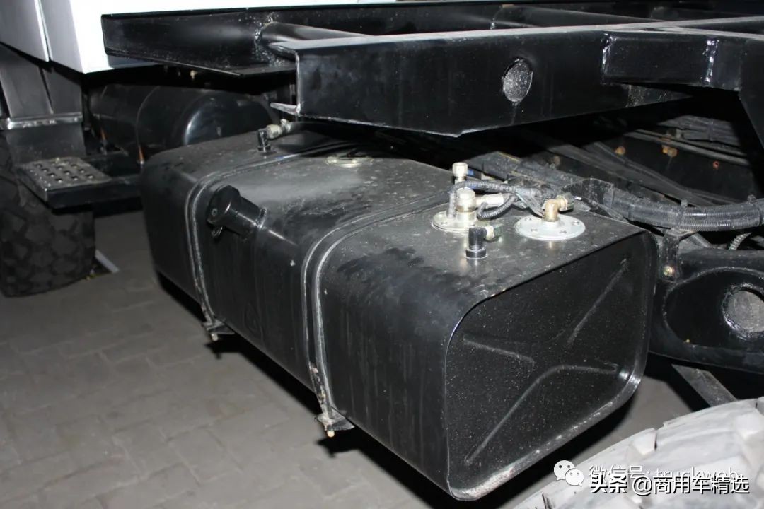 东风威虎eq2070旅居车价格,东风威虎4x4四驱轻卡