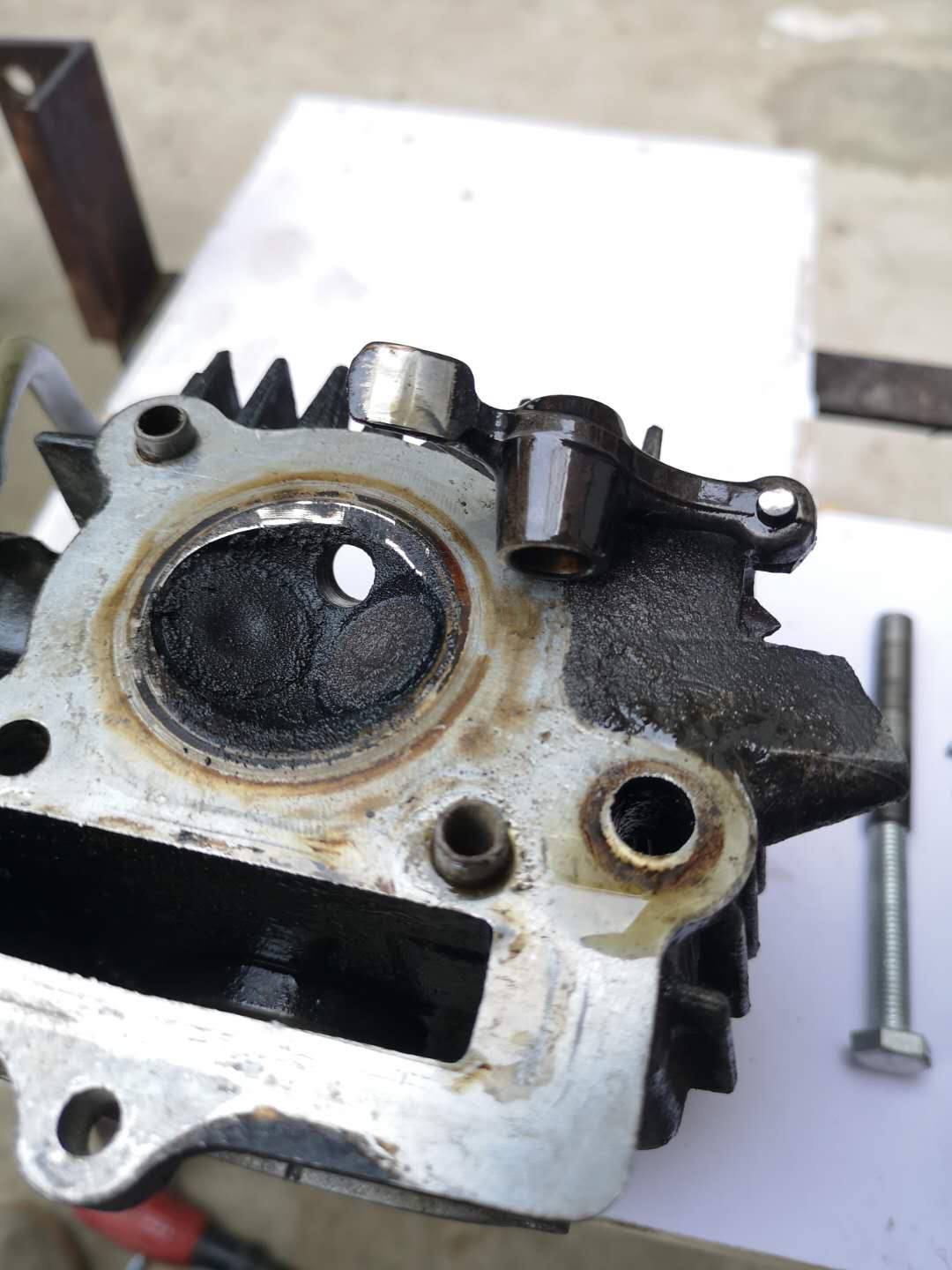 本田摩托车幼兽70c,改装老款铃木摩托