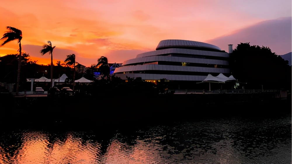 如果你热爱大海,如果你热爱生活那么请热爱大海