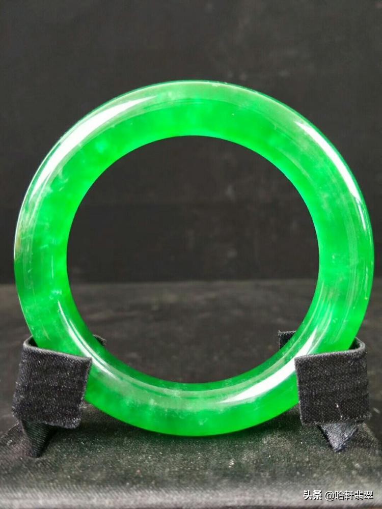 全国最贵翡翠原石,史上最贵的翡翠标王
