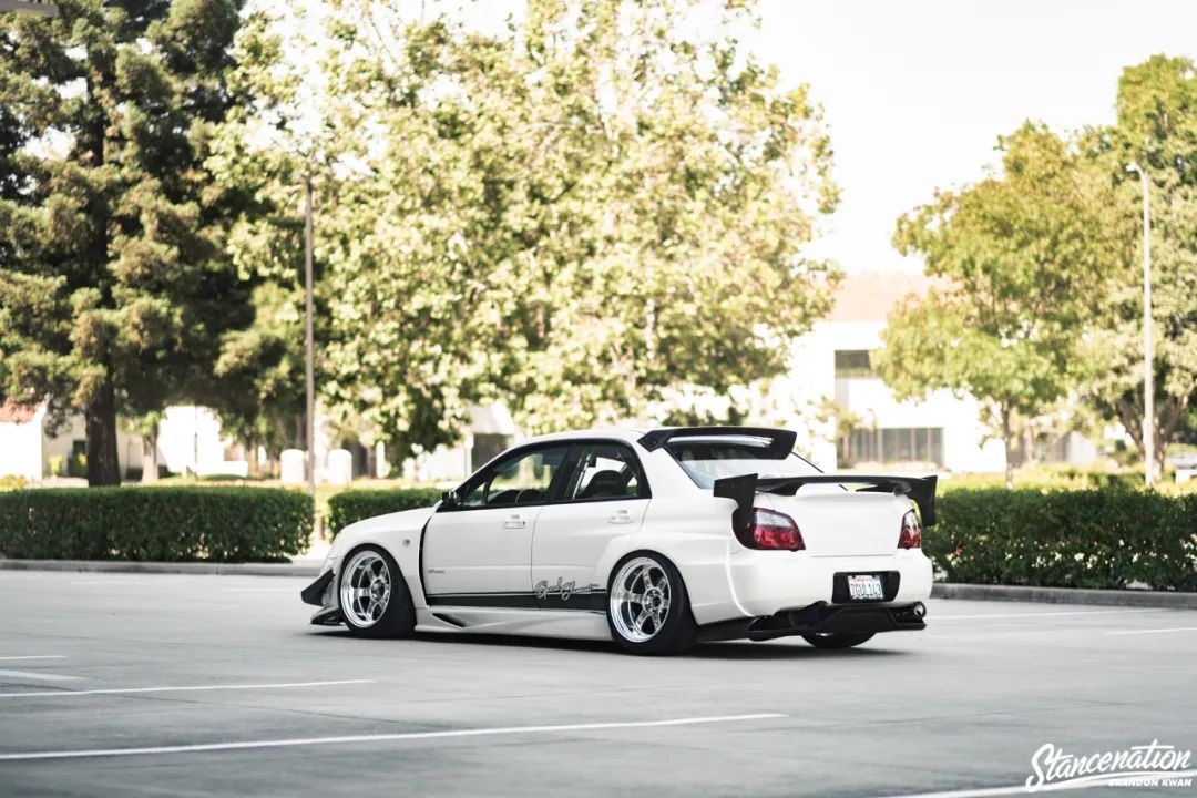 走街、拿样儿都不耽误，这台STI不简单