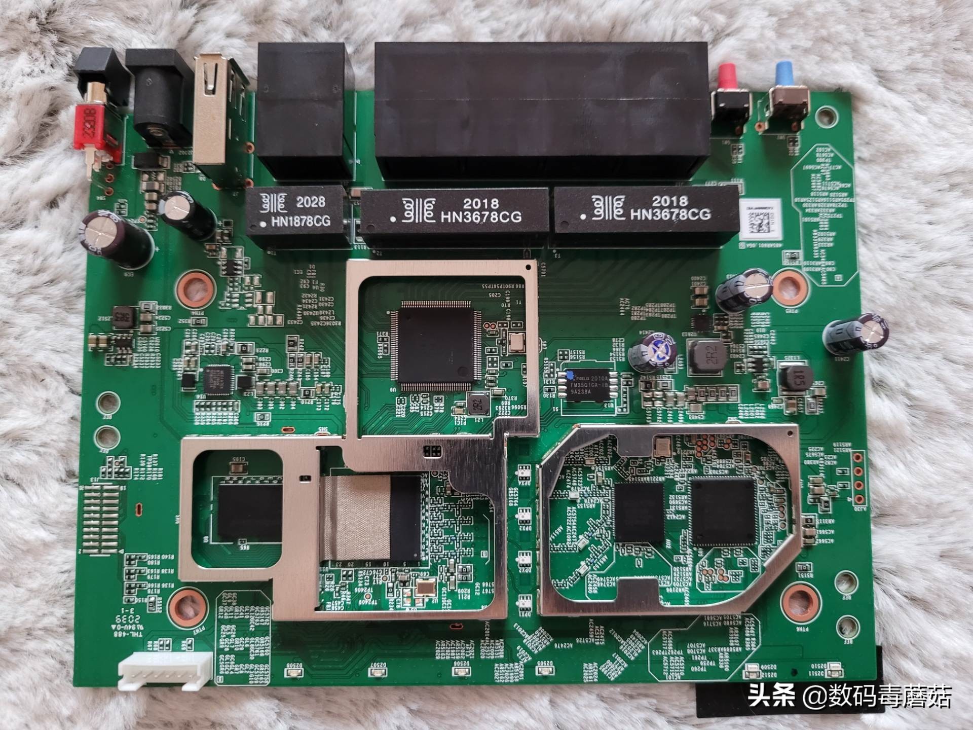 领势3500路由器评测,领势路由器拆解