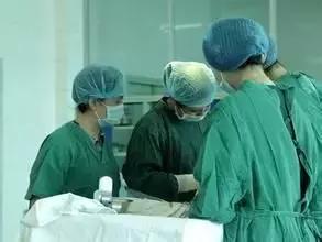 39周羊水稍浑浊要不要紧,怀孕39周羊水浑浊对小孩有影响吗