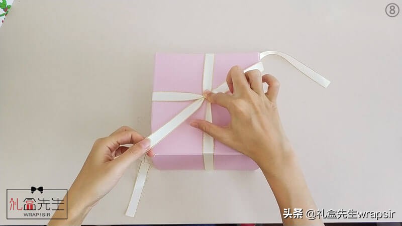 漂亮又简单的蝴蝶结怎么系,怎样系蝴蝶结又简单又漂亮又结实