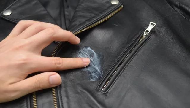 不管皮衣有多脏试试这个方法,皮衣服脏了怎么清洗不掉皮