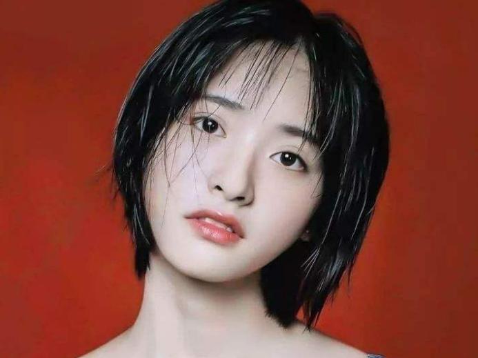 最好看没化妆的眼型,素颜眼睛和妆后眼对比