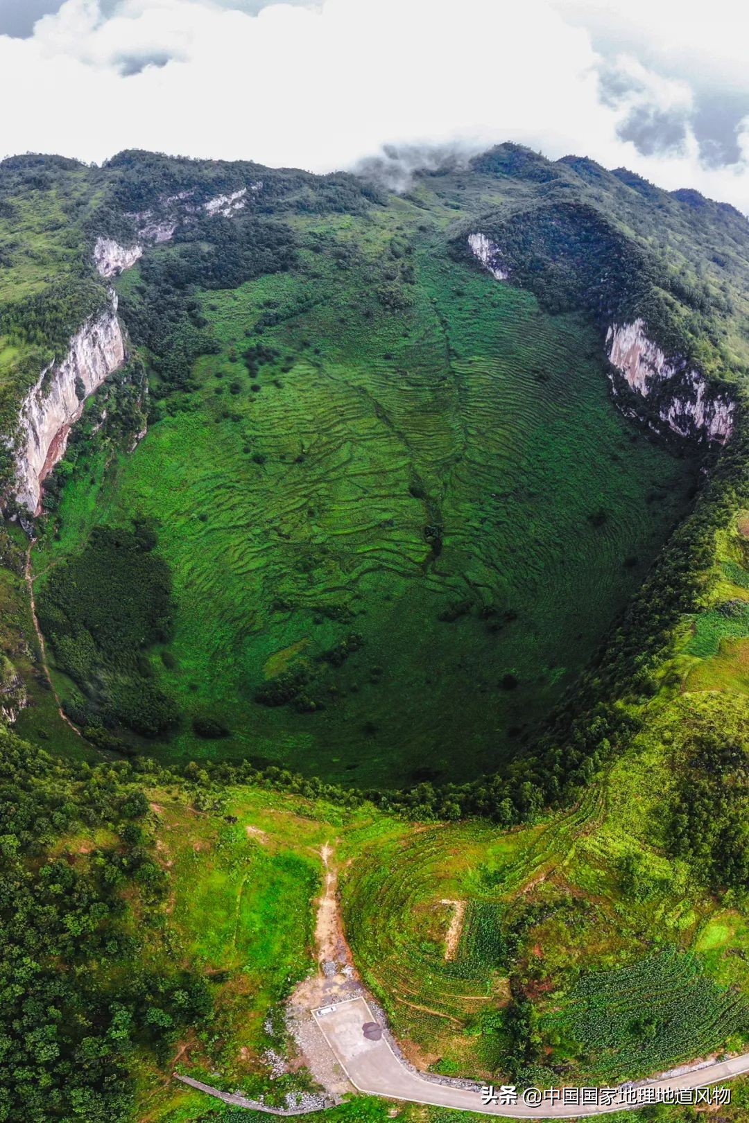 中国凉都六盘水完整视频,中国凉都六盘水气候宜人