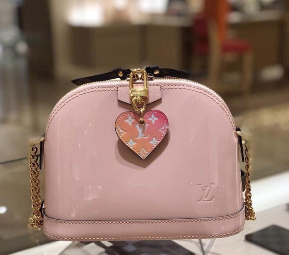 婚包必须买红色的吗,结婚婚包可以是粉色的吗