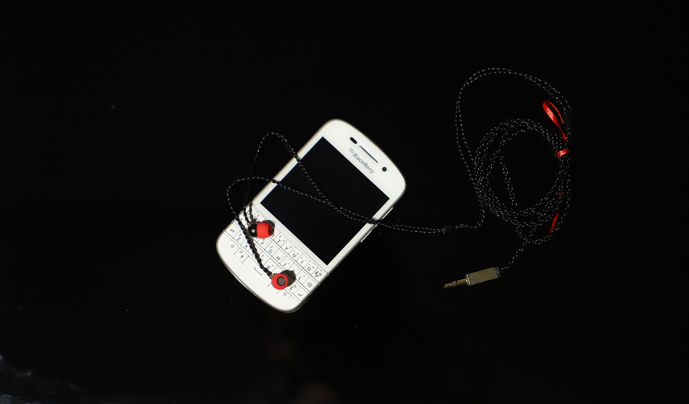 女性耳机推荐潘多拉,体验定制耳机