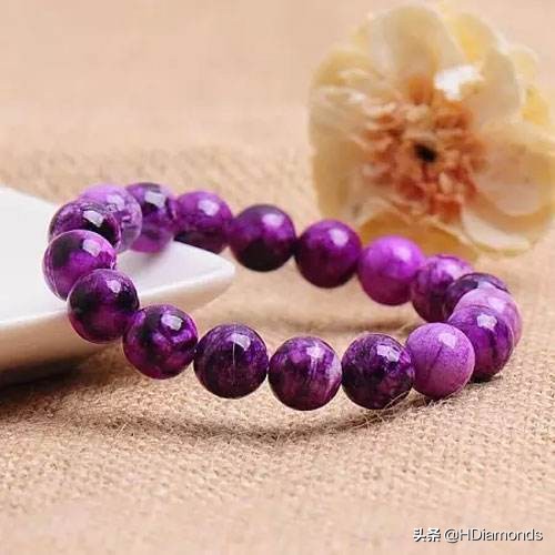 佩戴的玉推荐,最适合佩戴的精美玉石图片大全