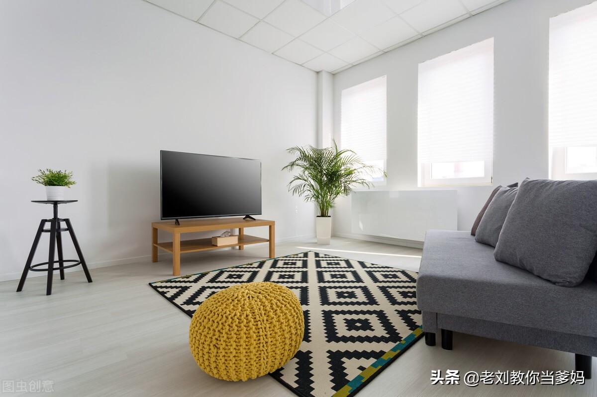 父母都不在了孩子怎么办,三个孩子父母都不在了怎么办