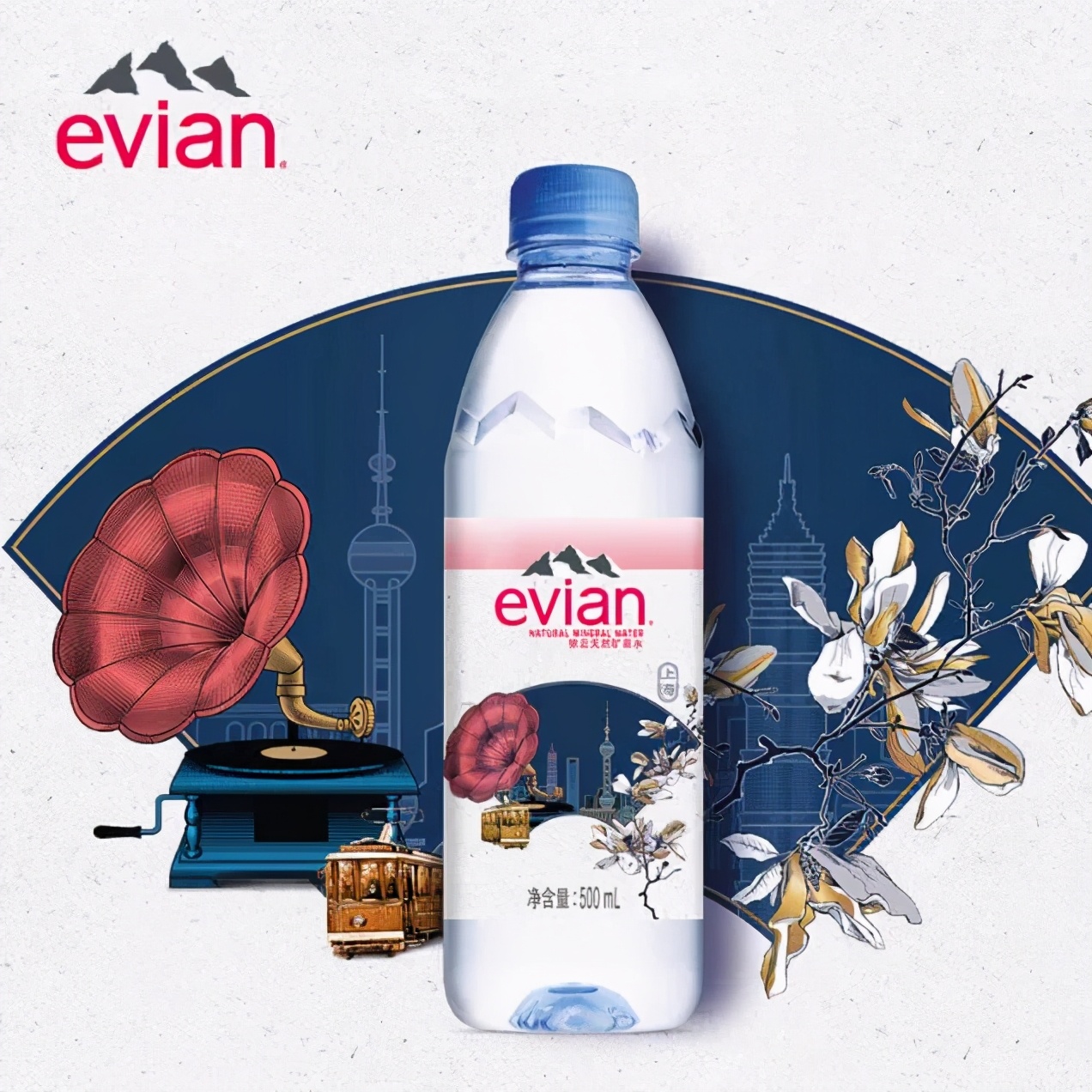 依云矿泉水蓝玻璃瓶,依云矿泉水水中贵族广告