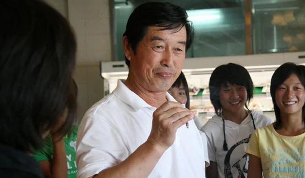 王军霞田径第一人,田径奥运冠军王军霞晒出视频