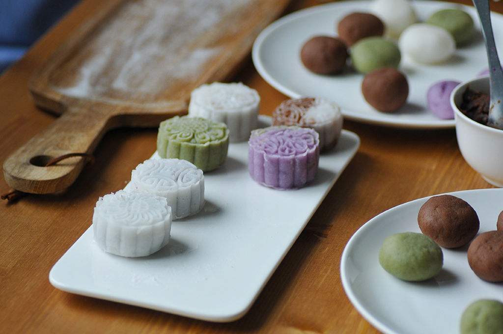 自制中秋冰皮月饼不用烤箱,中秋将至我们一起来制作冰皮月饼