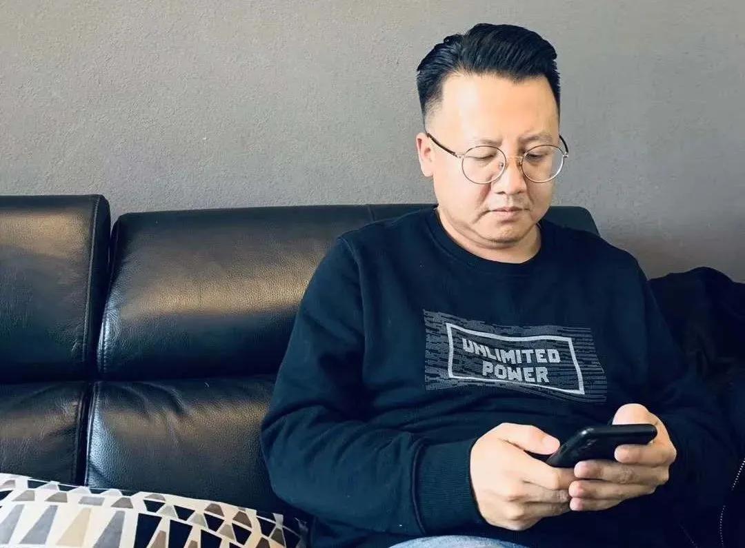 鍒樼孩鏃烘柊涓紡瑁呬慨,鍒樼孩鏃鸿璁″笀