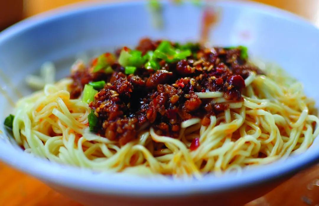 万川毕汇，万商云集！今晚8点，一起相约万州