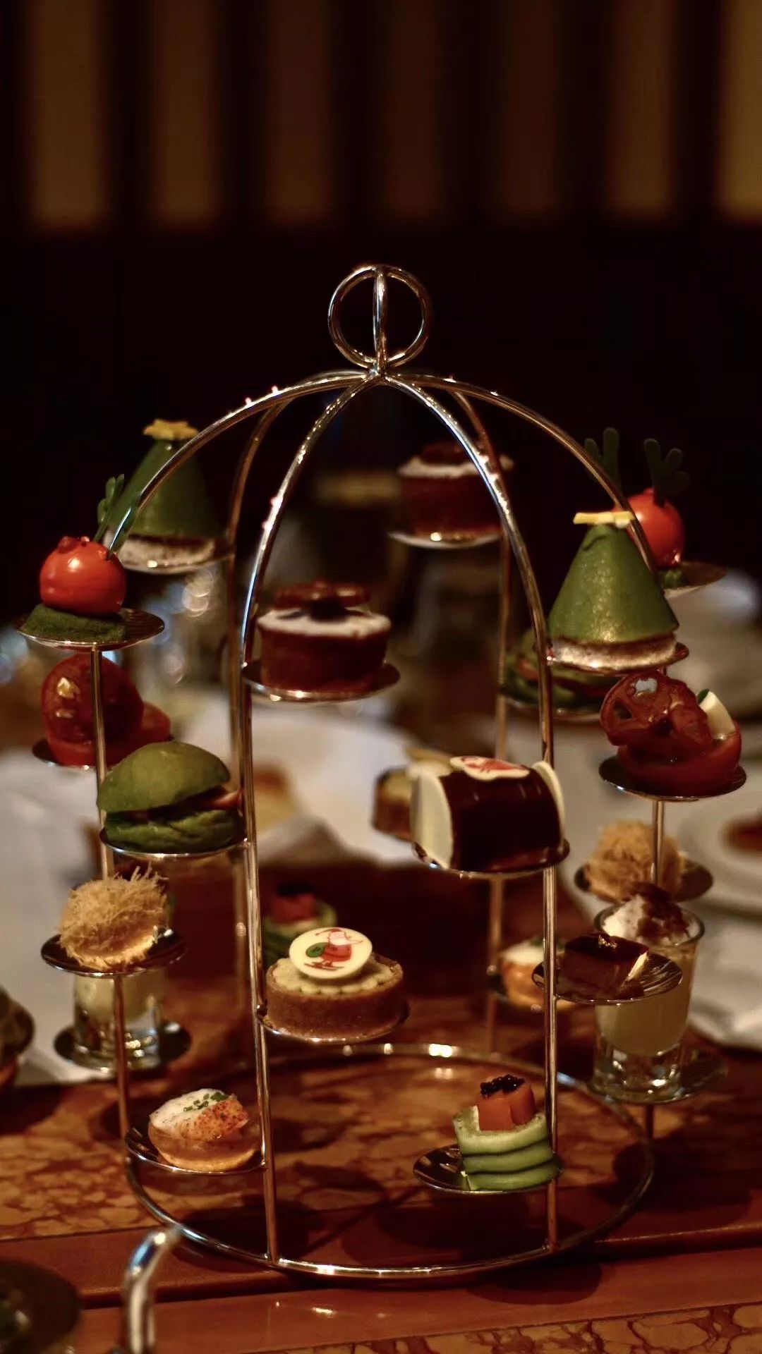 英国这个美食荒漠上，下午茶是棵仙人掌