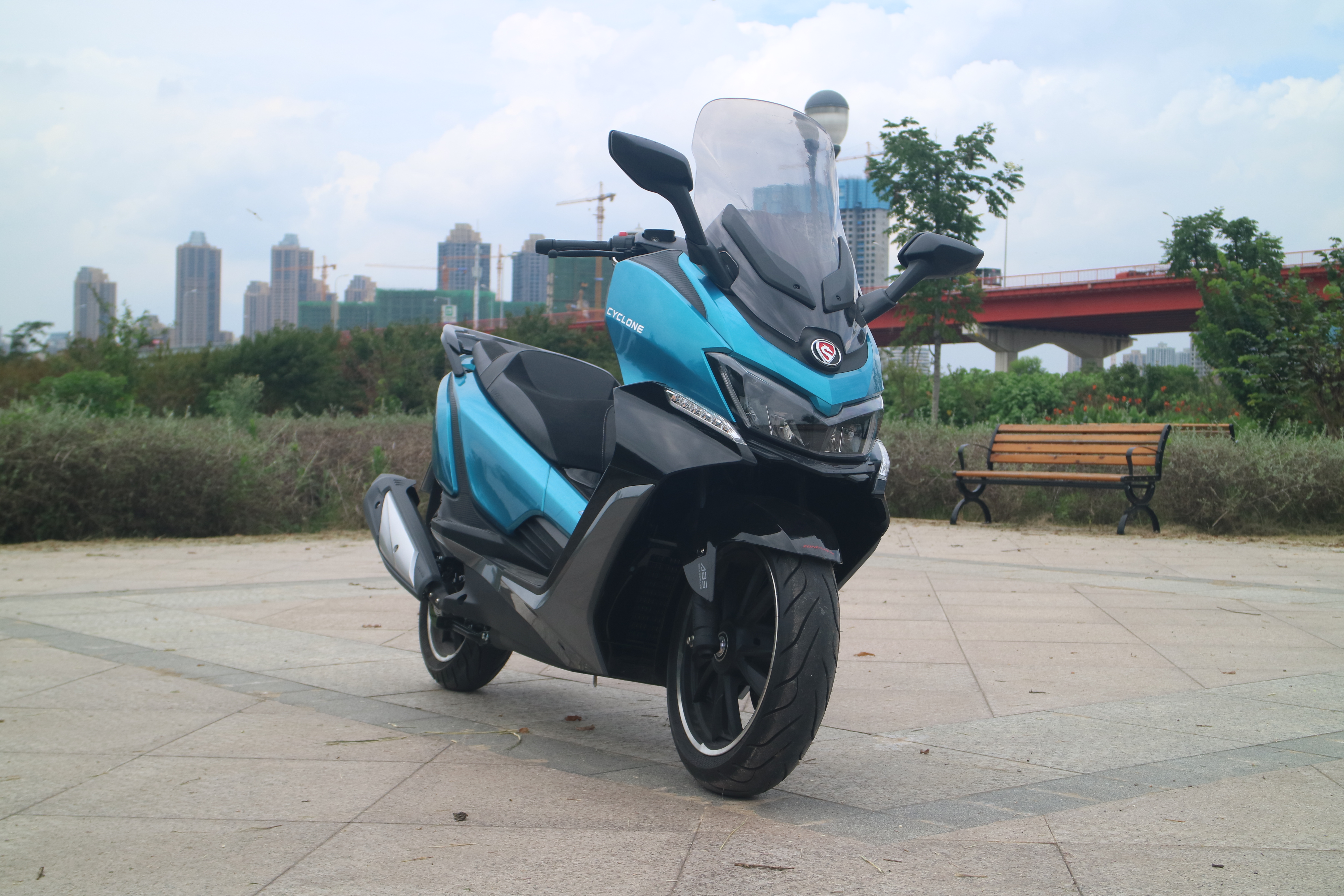 lead125踏板车进化史,雅马哈50cc二冲程踏板车进化史