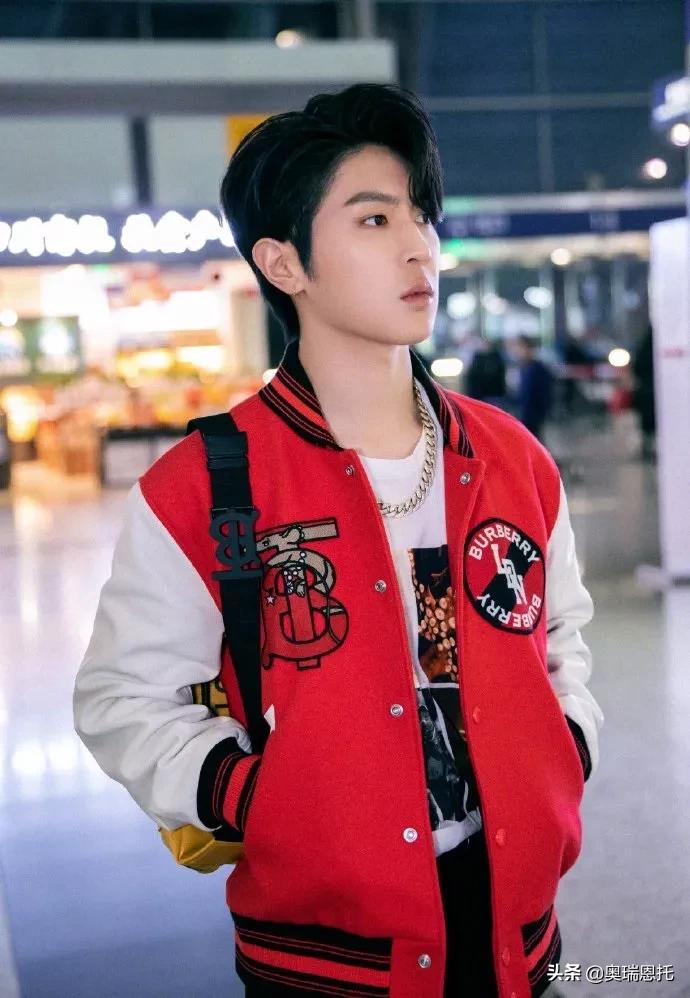 burberry深蓝色搭配 (burberry鼠年限定)