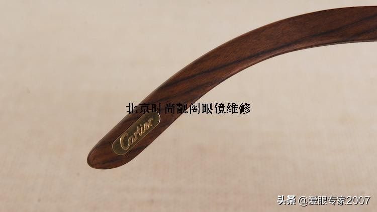 卡地亚眼镜原装镜片有什么效果 (卡地亚眼镜的缺点)