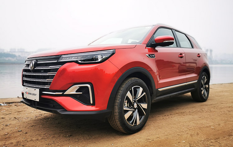 长安cs55plus新款试驾体验,深度试驾长安cs55plus超出预期