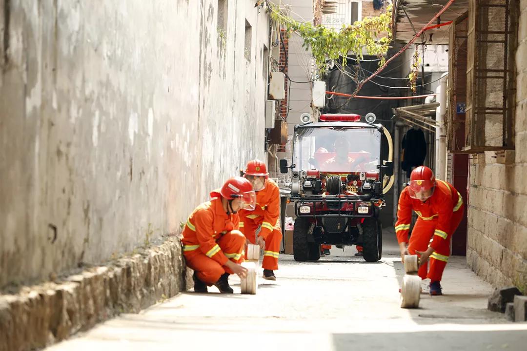 回眸十三五奋进新时代,回眸十三五铸就新征程