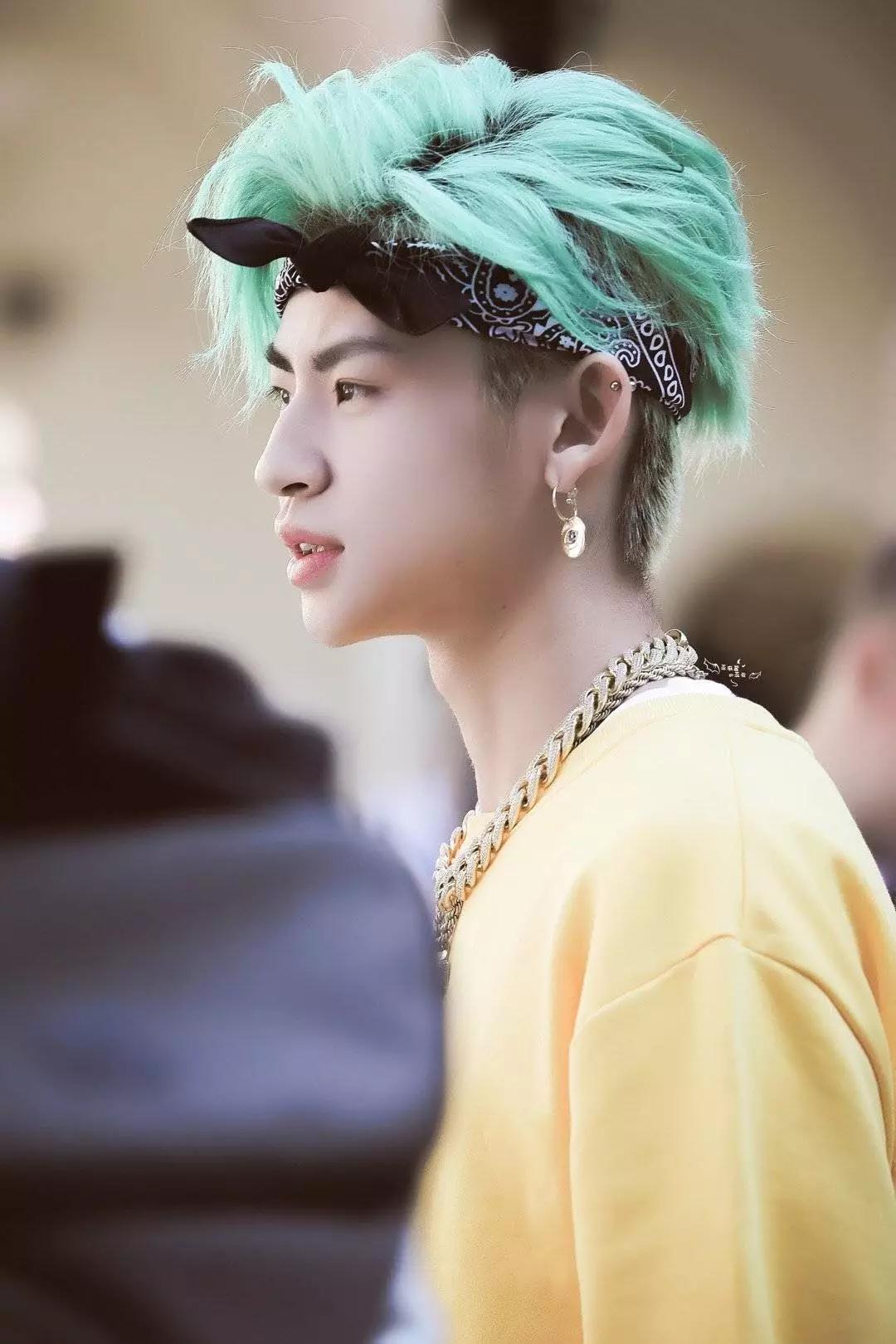 少女时代演唱会泰妍个人solo,iu泰妍最新歌曲