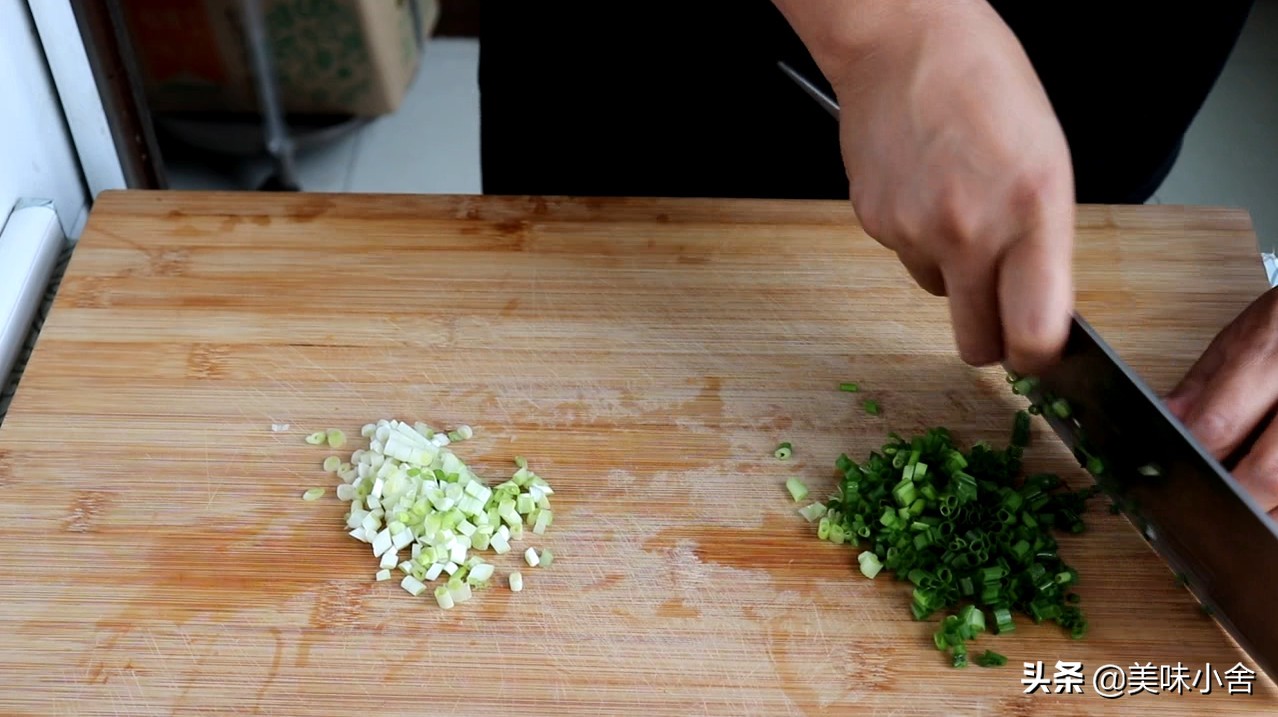 怎么在家做酸辣粉简单又好吃,怎么样做酸辣粉既简单又好吃