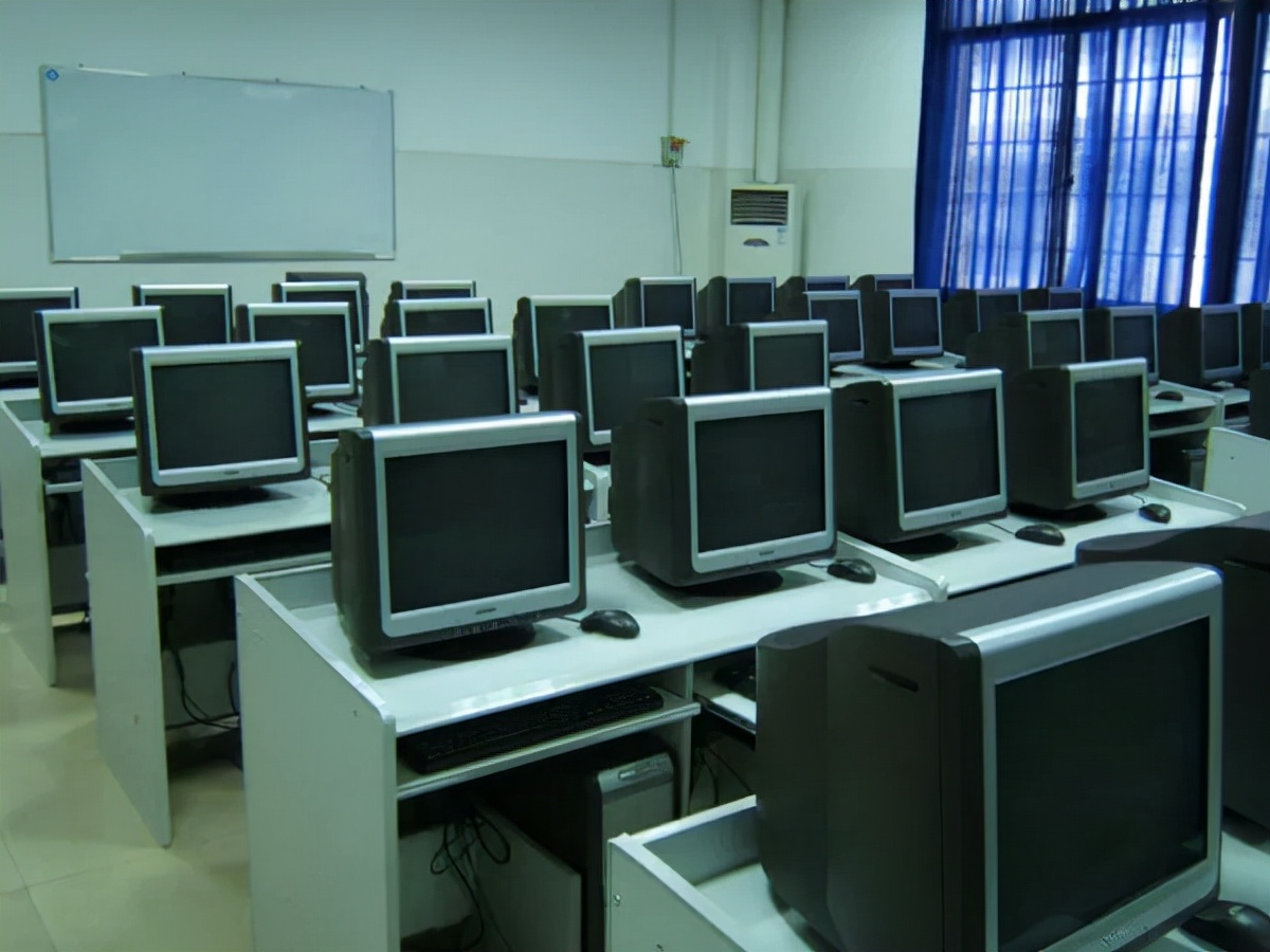 中国最牛校企倒了，负债超3000亿，破产重整后“涅槃重生”？