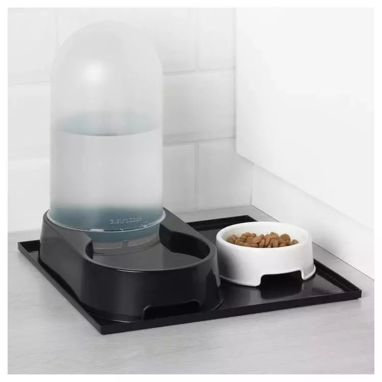 猫窝老是被猫咪压塌,猫窝总被压趴怎么办