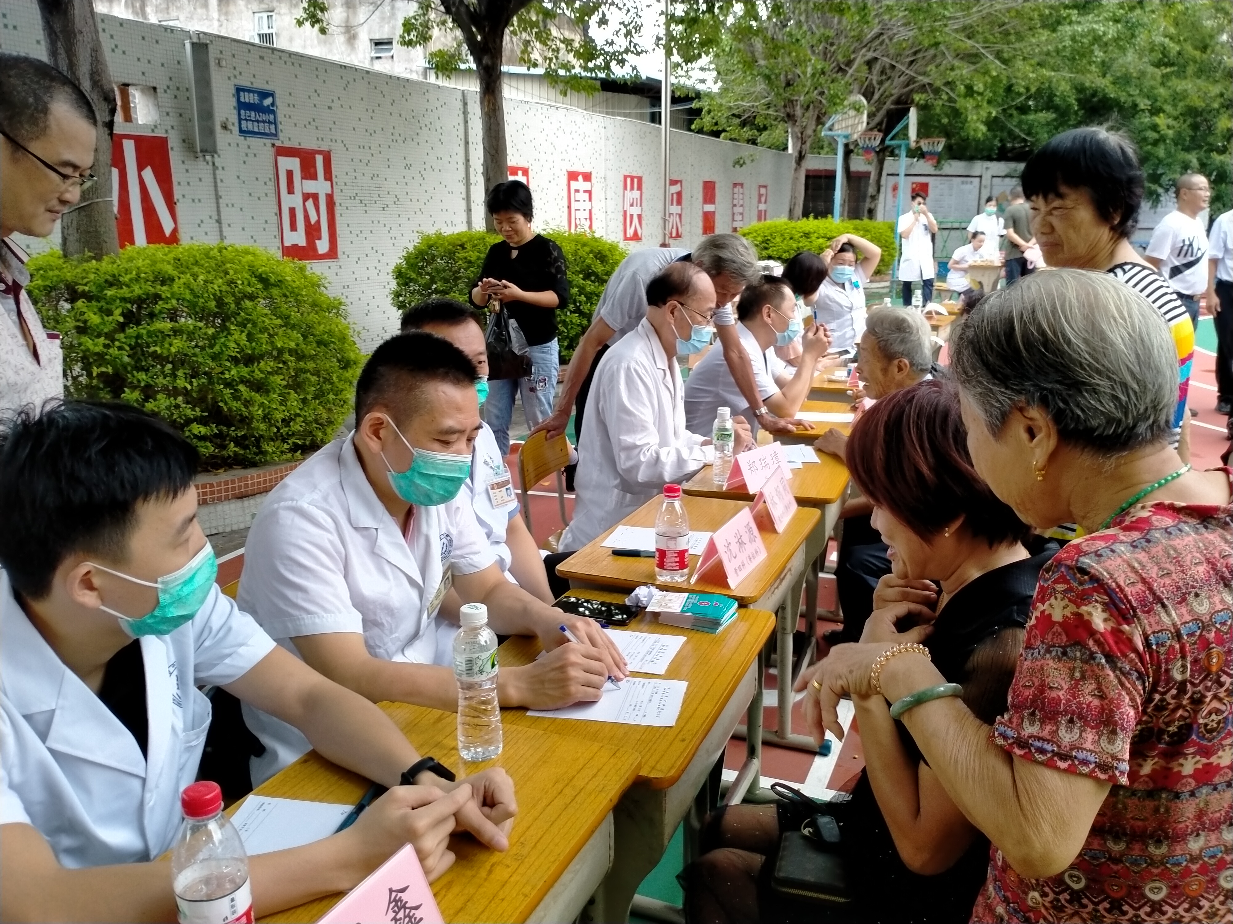 汕头市中医院脊柱科主任,汕头市中医院脊柱专科专家