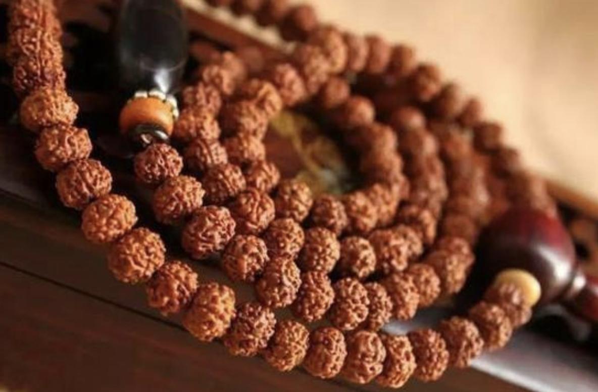 文玩菩提各种盘玩变化,什么菩提盘玩后价格高