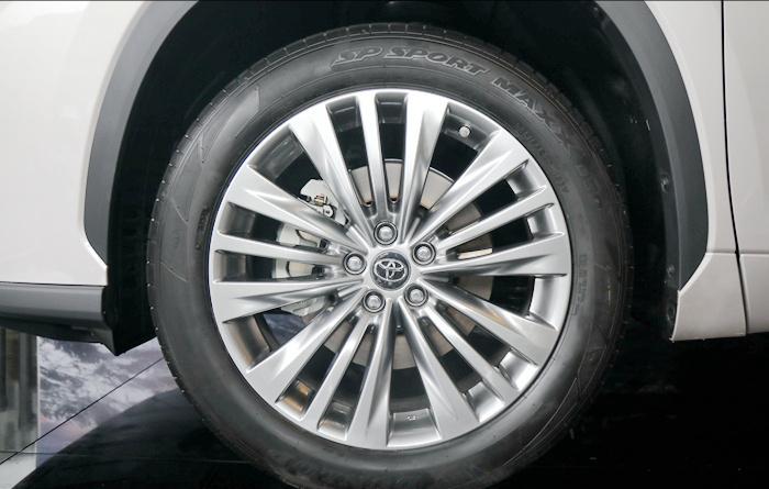 全新汉兰达用车体验,全新汉兰达试驾视频