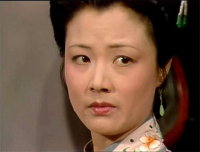 红楼梦贾珍和尤氏划拳,红楼梦尤氏的评价