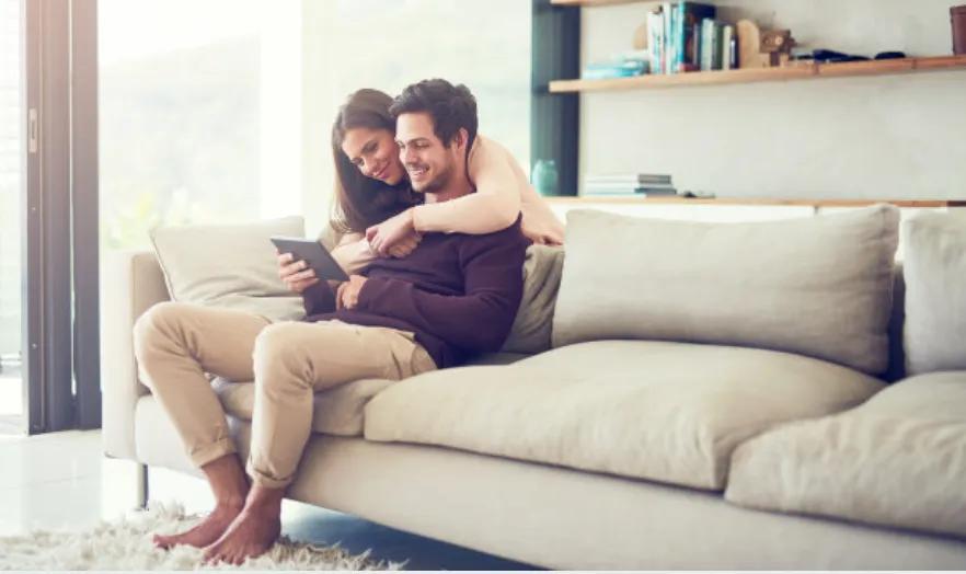 女人为了家庭放弃事业真的对吗,女人应该为了家庭放弃工作吗