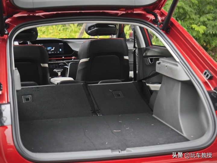 十代半雅阁和红旗h9,红旗h9十代雅阁