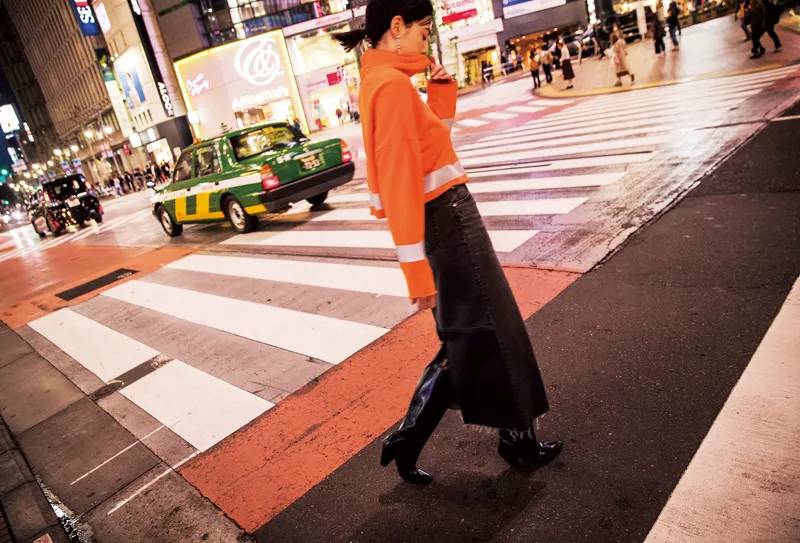 SLY、moussy、RCS等品牌杂志揭载：三吉彩花“东京都市物语”