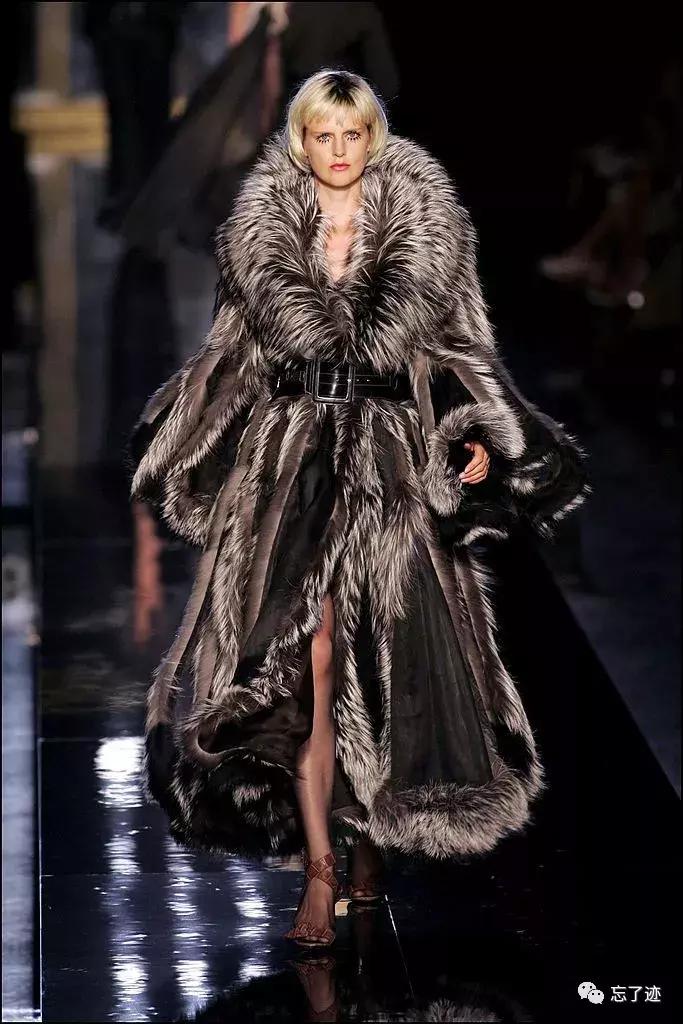 坎普破风系列,坎普风艺术