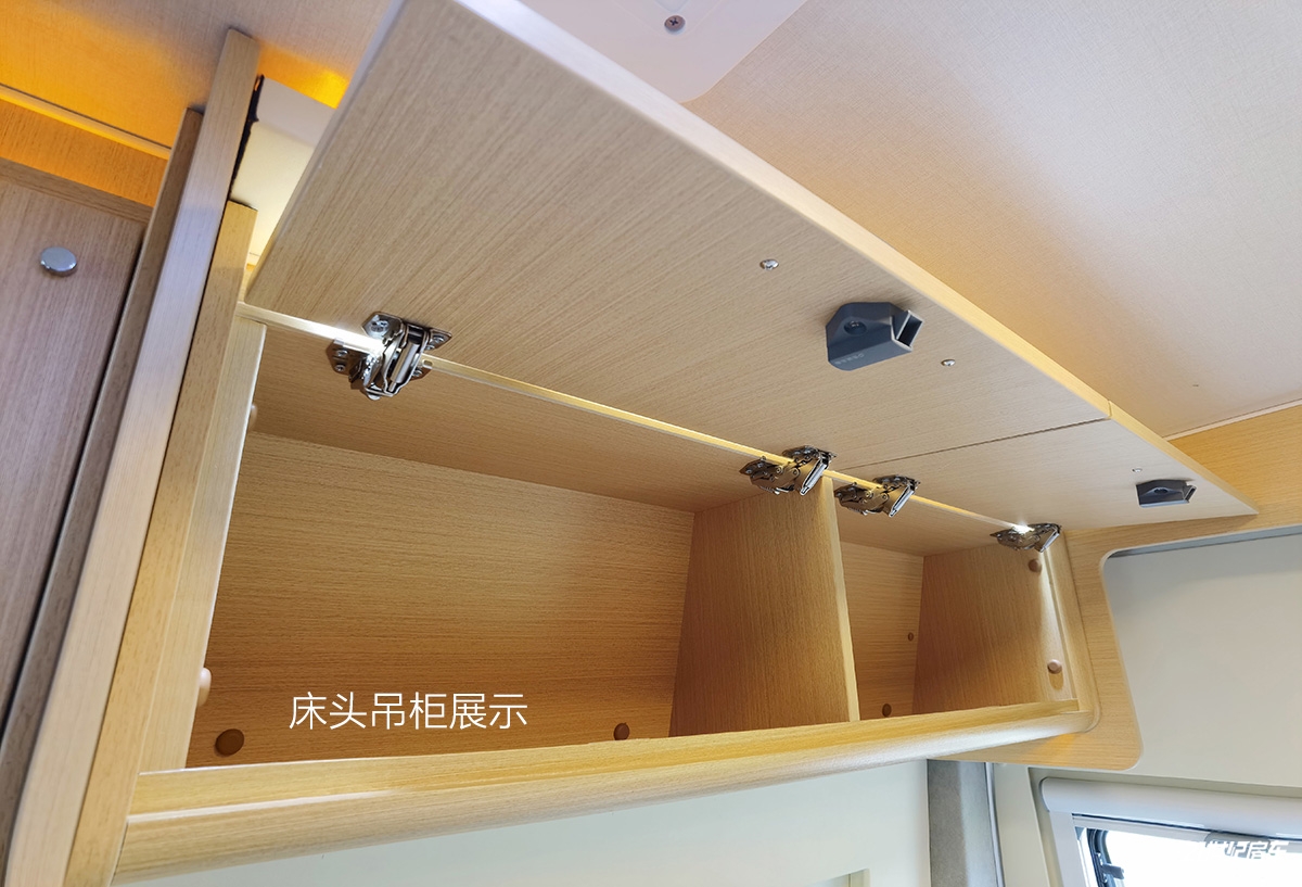 想要大空间?没门!恒温系统打造舒适二人世界,卫航V590B型房车