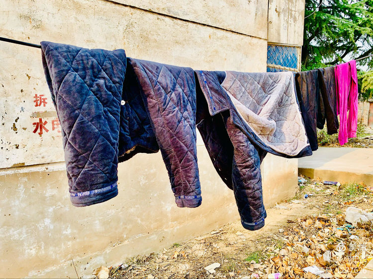 新安老家怀旧行，洛玻砂岩矿成为历史，洛阳水泥厂辉煌不再