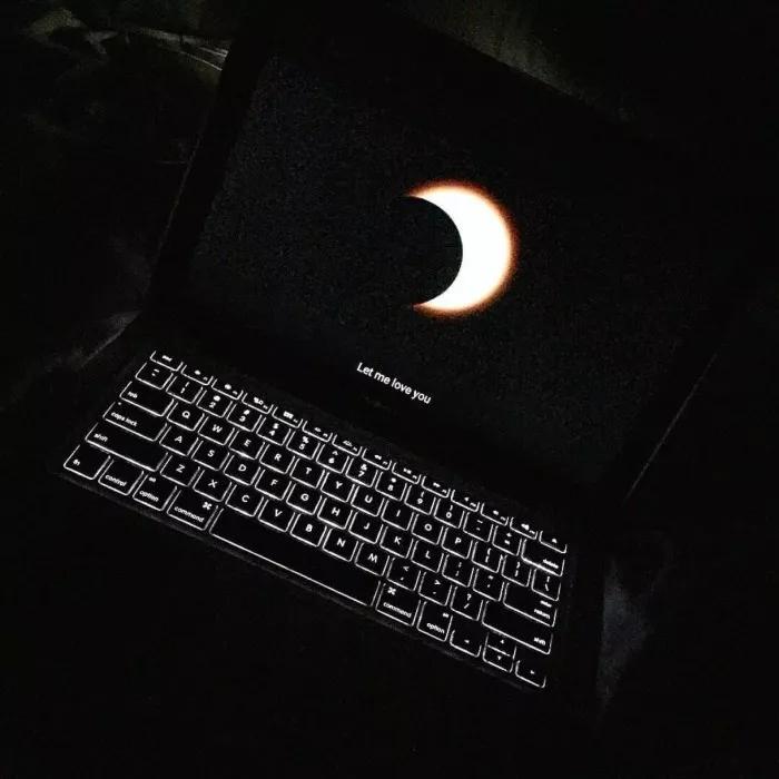 暗黑系朋友圈背景图高级质感,高冷背景图女生暗黑系