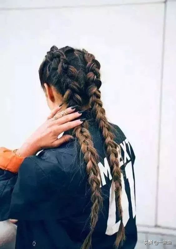 不想头发被吹乱,不想头发那么蓬松怎么办