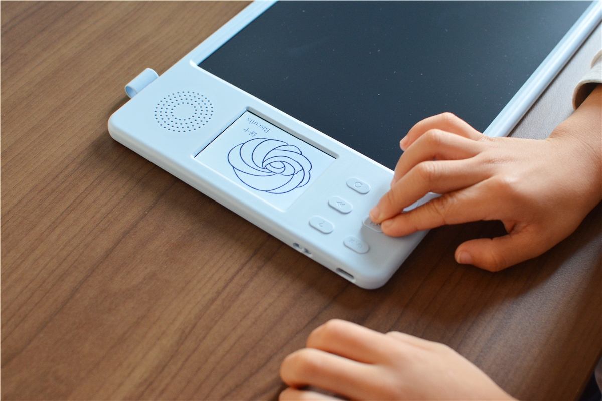 小寻液晶画板和小米画板哪个好,小寻智能画板不能画画了怎么办