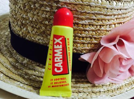 十款好用的润唇膏推荐女生,好用的润唇膏大干唇