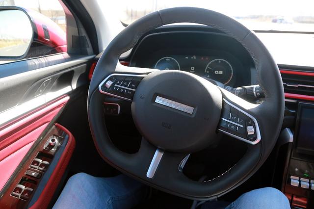 哈弗f5车型解析,全新哈弗f5震撼来袭为年轻而来